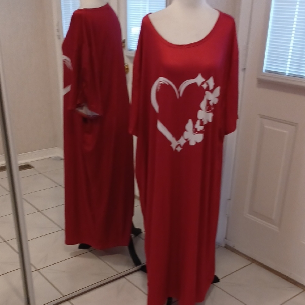 4/$60 Reddish Pink Nightgown with Heart and Butterfly Design - Size 5XL (US22)